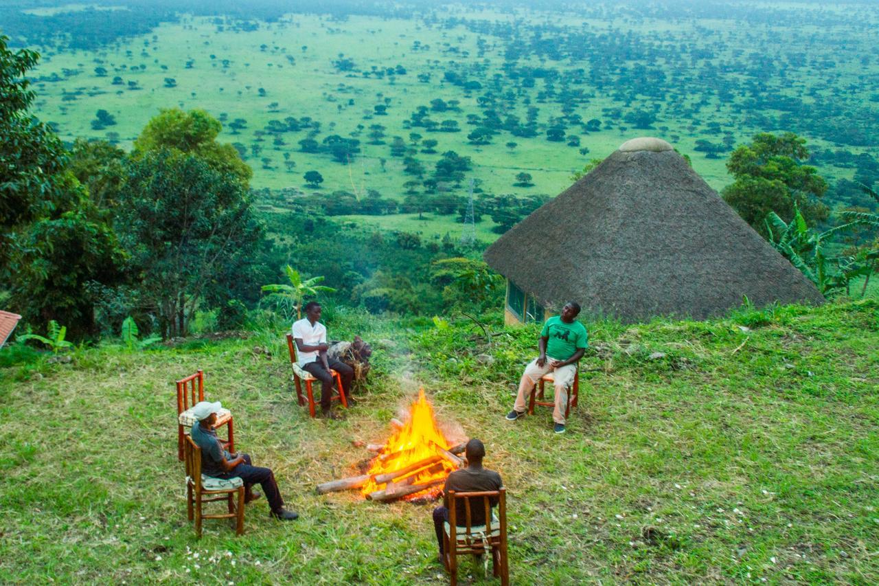 Queen Elizabeth Pvt Lodge Kichwamba エクステリア 写真