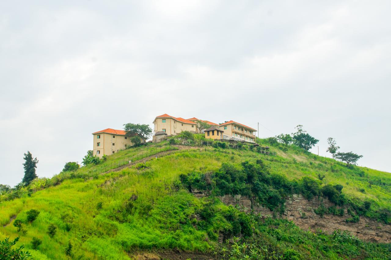 Queen Elizabeth Pvt Lodge Kichwamba エクステリア 写真