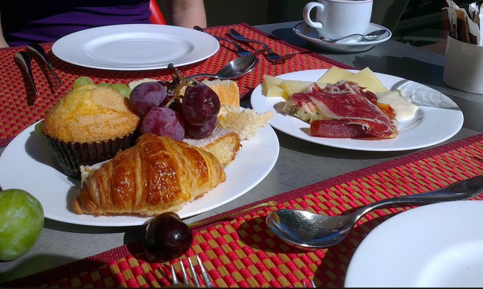 Queen Elizabeth Pvt Lodge Kichwamba エクステリア 写真